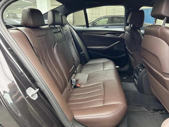 BMW 5 серии VII (G30/G31/G38) с пробегом 2018 года, цена 3 465 000 рублей, 198943 км, седан, Автокод Объявления