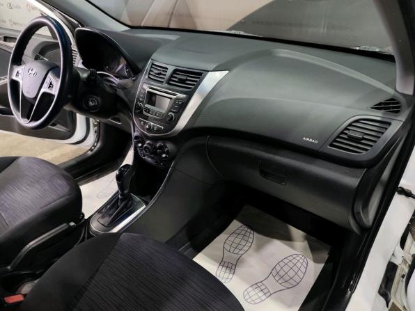 Hyundai Solaris I Рестайлинг с пробегом 2015 года, цена 1 150 000 рублей, 73685 км, седан, Автокод Объявления