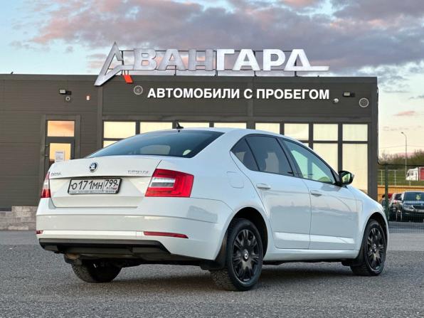 Skoda Octavia III (A7) Рестайлинг с пробегом 2018 года, цена 1 700 000 рублей, 122924 км, лифтбек, Автокод Объявления