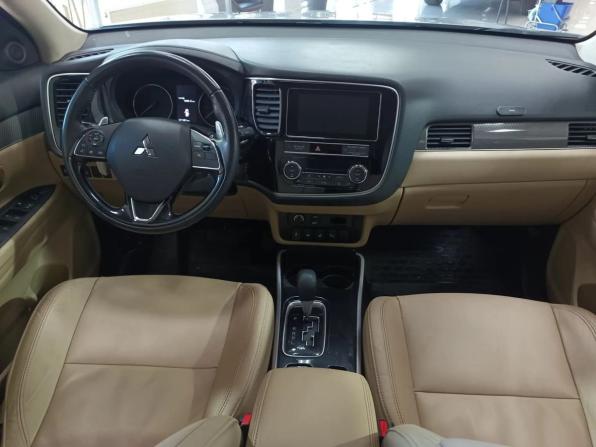 Mitsubishi Outlander III Рестайлинг 3 с пробегом 2019 года, цена 2 150 000 рублей, 171100 км, внедорожник, Автокод Объявления