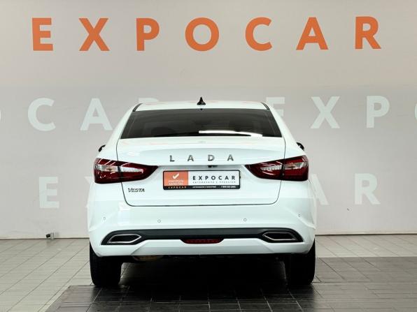 Lada (ВАЗ) Vesta I Рестайлинг (NG) с пробегом 2024 года, цена 1 265 000 рублей, 52800 км, седан, Автокод Объявления