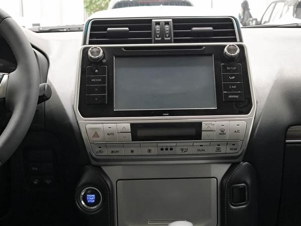 Toyota Land Cruiser Prado 150 Series Рестайлинг 2 с пробегом 2018 года, цена 5 350 000 рублей, 78332 км, внедорожник, Автокод Объявления