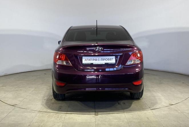 Hyundai Solaris I с пробегом 2011 года, цена 680 000 рублей, 165231 км, седан, Автокод Объявления