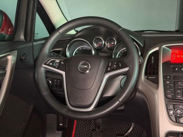 Opel Astra J с пробегом 2011 года, цена 675 000 рублей, 159171 км, хэтчбек, Автокод Объявления