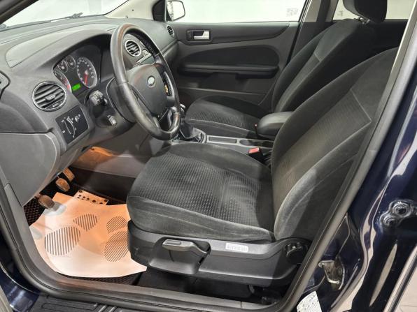 Ford Focus II с пробегом 2007 года, цена 395 000 рублей, 185767 км, хэтчбек, Автокод Объявления