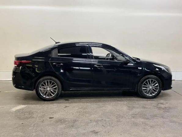 Kia Rio IV с пробегом 2019 года, цена 1 328 000 рублей, 96000 км, седан, Автокод Объявления