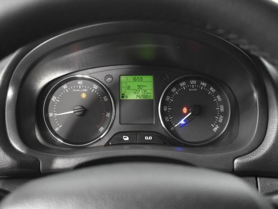 Skoda Fabia II Рестайлинг Казань  - изображение 12
