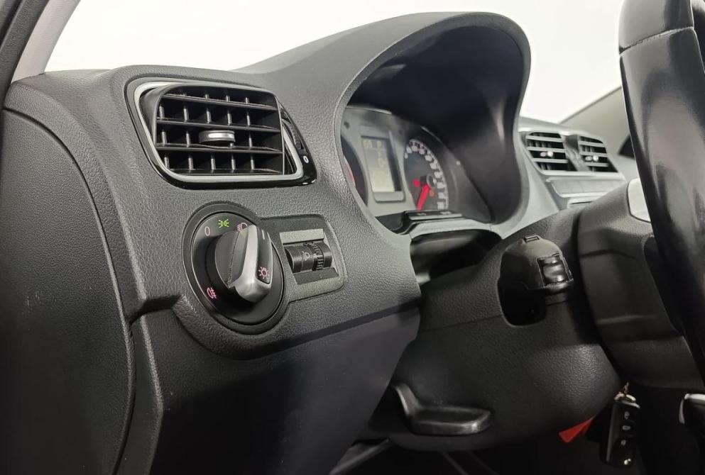 Volkswagen Polo V Рестайлинг Волгоград  - изображение 9