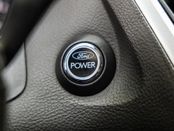 Ford Focus III с пробегом 2012 года, цена 818 000 рублей, 188620 км, хэтчбек, Автокод Объявления