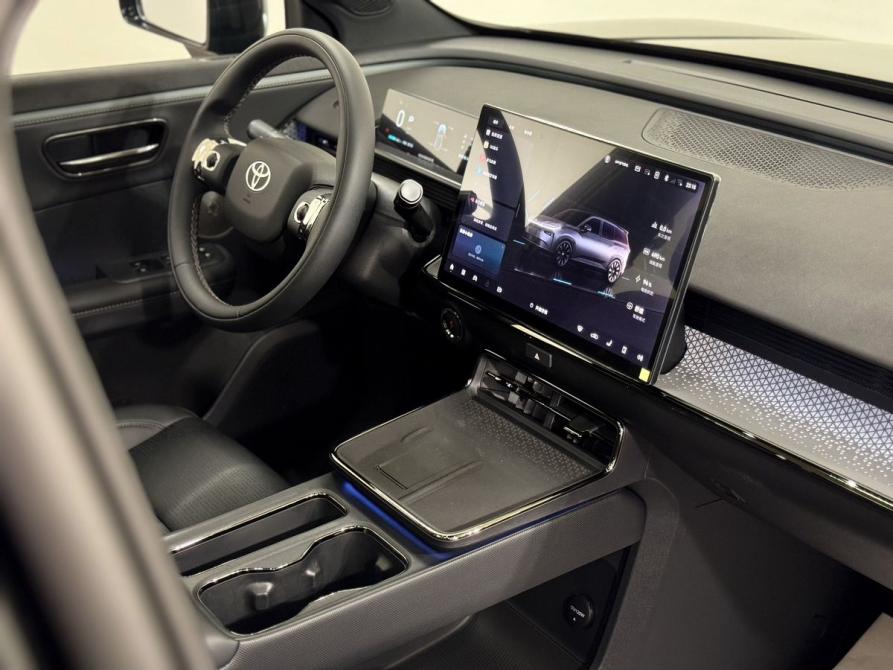 Toyota bZ3X Санкт-Петербург  - изображение 9