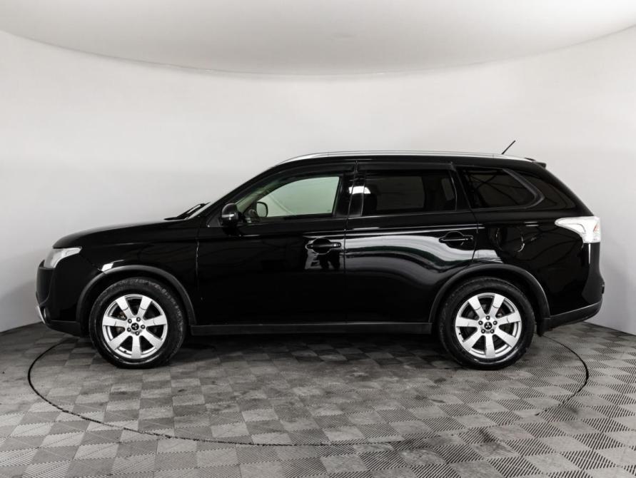 Mitsubishi Outlander III Рестайлинг Санкт-Петербург  - изображение 8