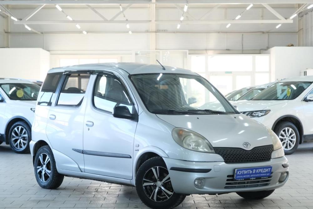 Toyota Yaris Verso Омск  - изображение 1