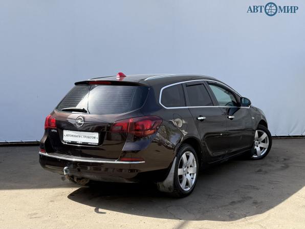 Opel Astra J Рестайлинг с пробегом 2014 года, цена 690 000 рублей, 188546 км, универсал, Автокод Объявления