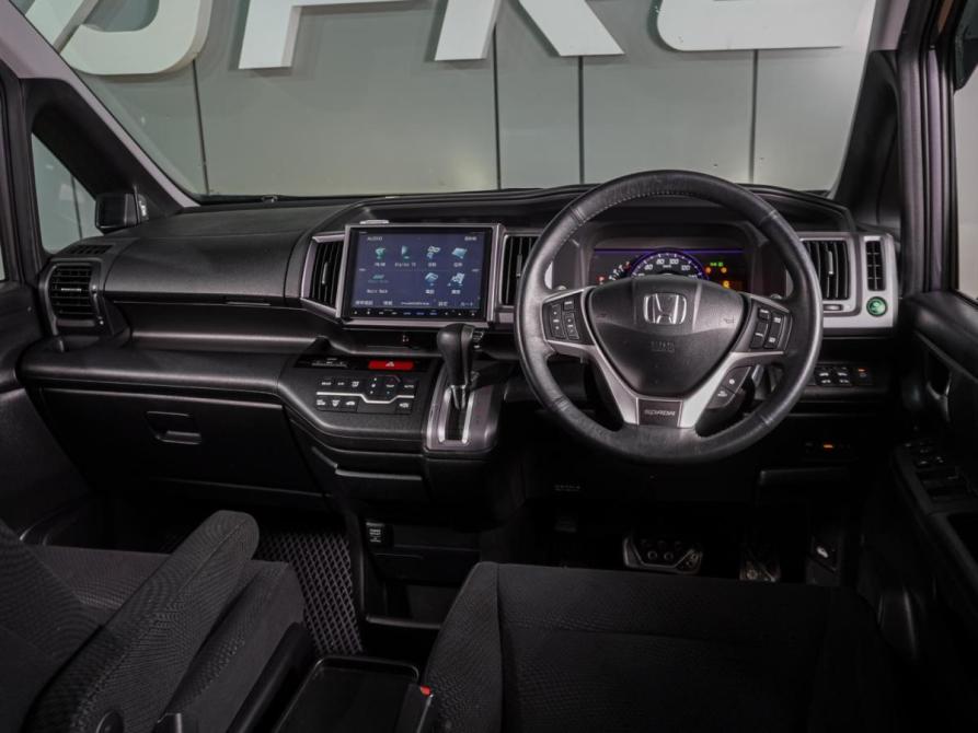 Honda Stepwgn IV Рестайлинг Воронеж  - изображение 6