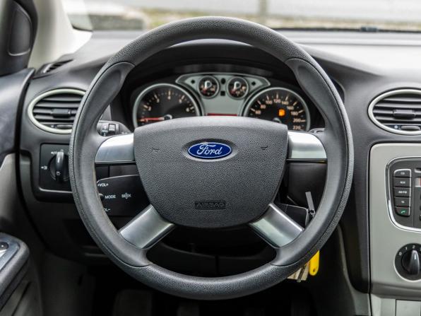 Ford Focus II Рестайлинг с пробегом 2011 года, цена 798 000 рублей, 91335 км, седан, Автокод Объявления