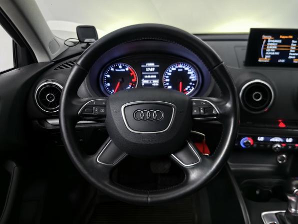 Audi A3 III (8V) с пробегом 2015 года, цена 1 234 000 рублей, 149000 км, хэтчбек, Автокод Объявления