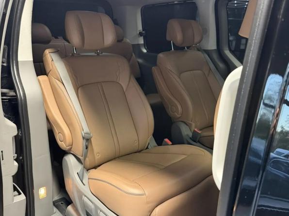 Hyundai Staria I с пробегом 2022 года, цена 5 150 000 рублей, 87507 км, минивэн, Автокод Объявления