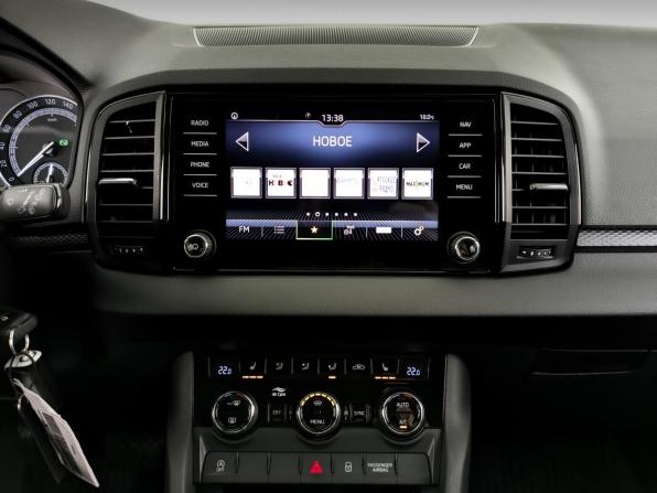 Skoda Karoq I с пробегом 2021 года, цена 2 595 000 рублей, 69767 км, внедорожник, Автокод Объявления