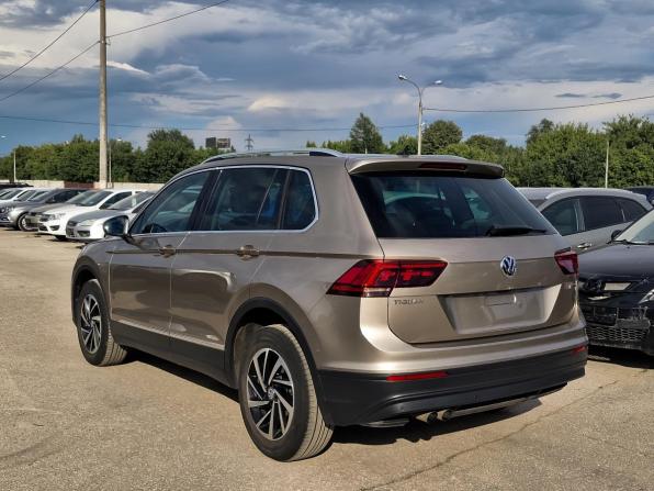 Volkswagen Tiguan II с пробегом 2018 года, цена 2 899 000 рублей, 91947 км, внедорожник, Автокод Объявления