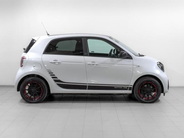 Smart Forfour II с пробегом 2020 года, цена 1 875 000 рублей, 26054 км, хэтчбек, Автокод Объявления