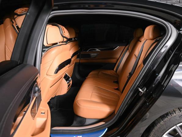 BMW 7 серии VI (G11/G12) Рестайлинг с пробегом 2022 года, цена 6 100 000 рублей, 123714 км, седан, Автокод Объявления