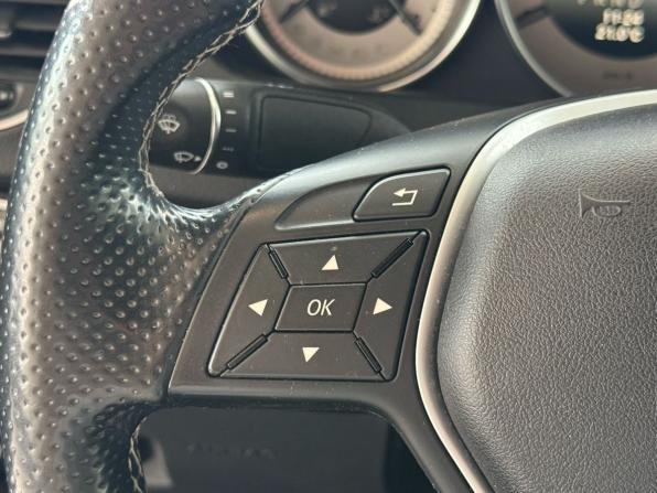 Mercedes-Benz C-Класс III (W204) Рестайлинг с пробегом 2014 года, цена 1 175 000 рублей, 143625 км, седан, Автокод Объявления
