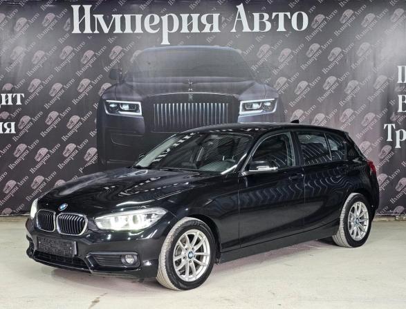 BMW 1 серии II (F20/F21) Рестайлинг 2 с пробегом 2017 года, цена 1 695 000 рублей, 142643 км, хэтчбек, Автокод Объявления