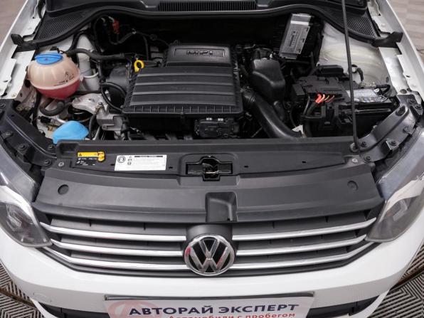 Volkswagen Polo V Рестайлинг с пробегом 2016 года, цена 1 295 000 рублей, 79000 км, седан, Автокод Объявления