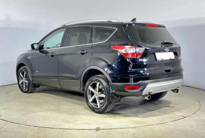 Ford Kuga II Рестайлинг с пробегом 2017 года, цена 1 700 000 рублей, 74600 км, внедорожник, Автокод Объявления