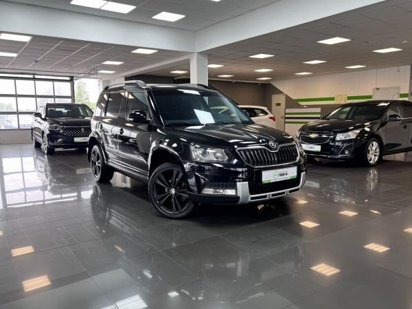 Skoda Yeti I Рестайлинг с пробегом 2015 года, цена 1 645 000 рублей, 161131 км, внедорожник, Автокод Объявления
