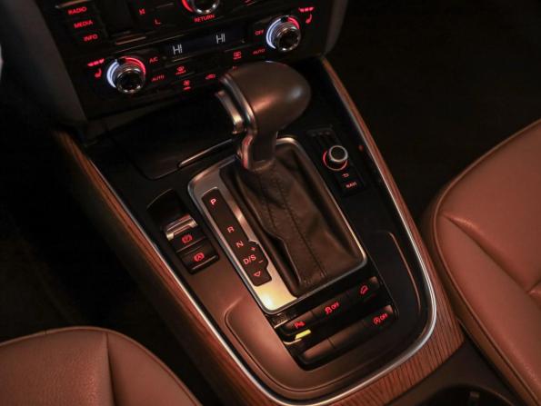 Audi Q5 I (8R) Рестайлинг с пробегом 2014 года, цена 1 900 000 рублей, 130560 км, внедорожник, Автокод Объявления