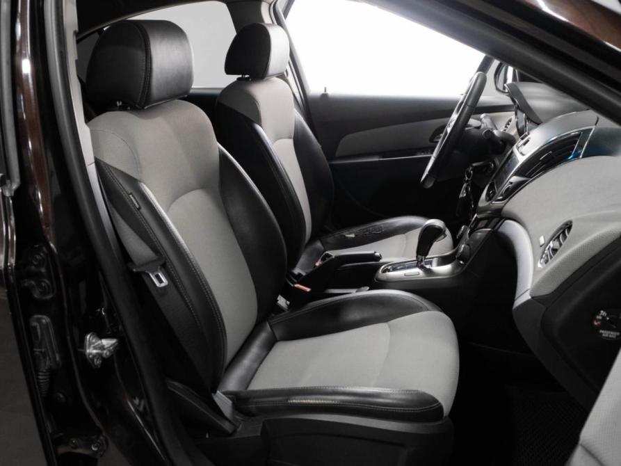 Chevrolet Cruze I Рестайлинг Тюмень  - изображение 8