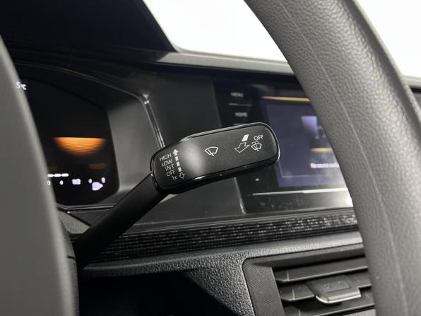 Volkswagen Lavida XR с пробегом 2025 года, цена 2 099 900 рублей, 37363 км, седан, Автокод Объявления
