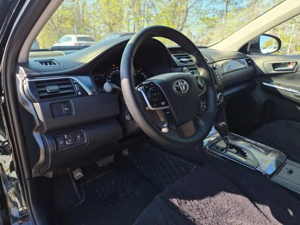 Toyota Camry VII (XV50) с пробегом 2013 года, цена 1 590 000 рублей, 318651 км, седан, Автокод Объявления