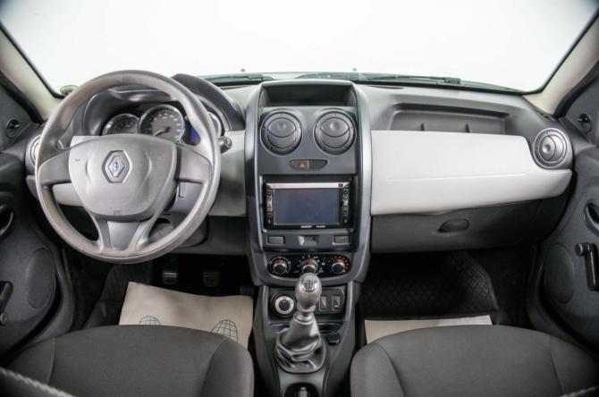 Renault Duster I Рестайлинг с пробегом 2017 года, цена 979 000 рублей, 132000 км, внедорожник, Автокод Объявления