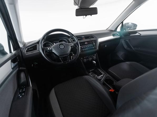 Volkswagen Tiguan II с пробегом 2019 года, цена 2 788 000 рублей, 59677 км, внедорожник, Автокод Объявления