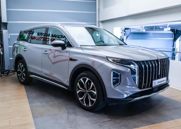 Hongqi HS7 II с пробегом 2025 года, цена 4 350 000 рублей, 6546 км, внедорожник, Автокод Объявления