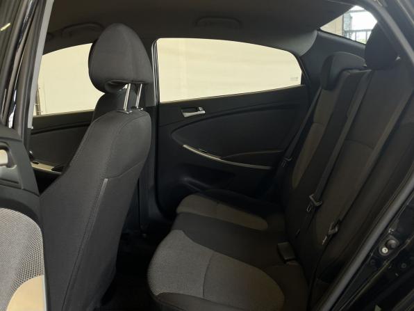 Hyundai Solaris I с пробегом 2011 года, цена 655 000 рублей, 170000 км, седан, Автокод Объявления