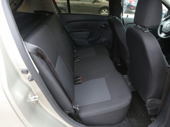 Renault Sandero II с пробегом 2016 года, цена 794 000 рублей, 66500 км, хэтчбек, Автокод Объявления