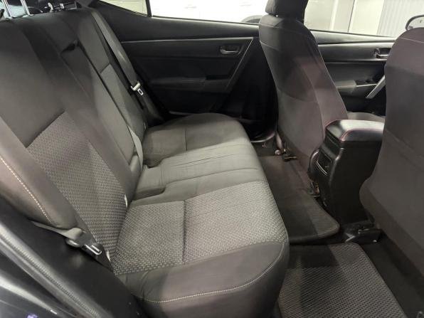 Toyota Corolla XI (E160 E170 E180) с пробегом 2015 года, цена 997 000 рублей, 280000 км, седан, Автокод Объявления