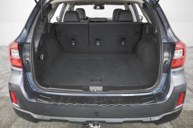 Subaru Outback V с пробегом 2017 года, цена 2 349 000 рублей, 146000 км, универсал, Автокод Объявления