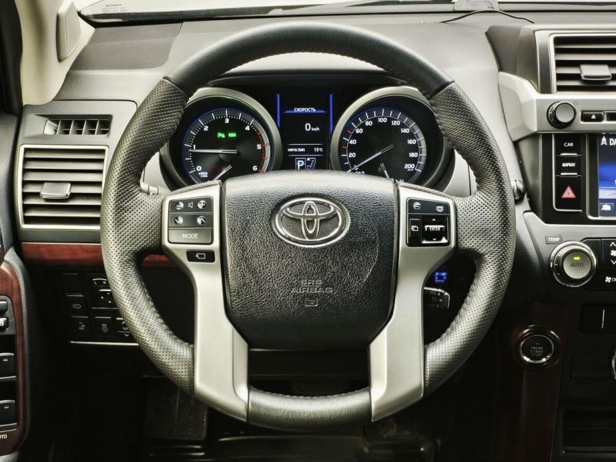 Toyota Land Cruiser Prado 150 Series Рестайлинг 1 Москва  - изображение 20