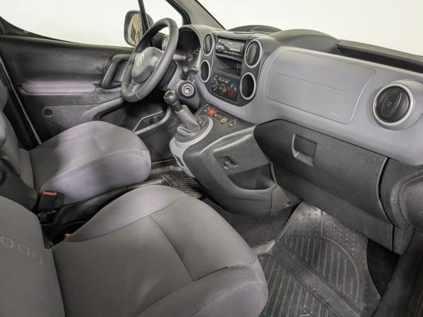 Citroen Berlingo II Рестайлинг с пробегом 2013 года, цена 799 900 рублей, 188600 км, минивэн, Автокод Объявления
