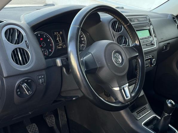 Volkswagen Tiguan I Рестайлинг с пробегом 2013 года, цена 1 060 000 рублей, 180000 км, внедорожник, Автокод Объявления