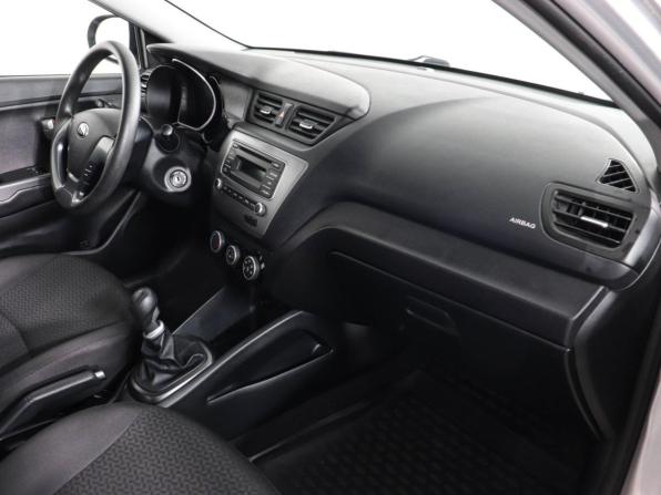 Kia Rio III Рестайлинг с пробегом 2016 года, цена 997 000 рублей, 84794 км, седан, Автокод Объявления