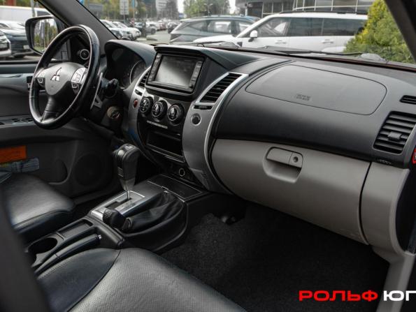 Mitsubishi Pajero Sport II с пробегом 2010 года, цена 1 568 000 рублей, 124514 км, внедорожник, Автокод Объявления