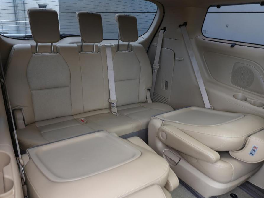 Kia Carnival III Москва  - изображение 13