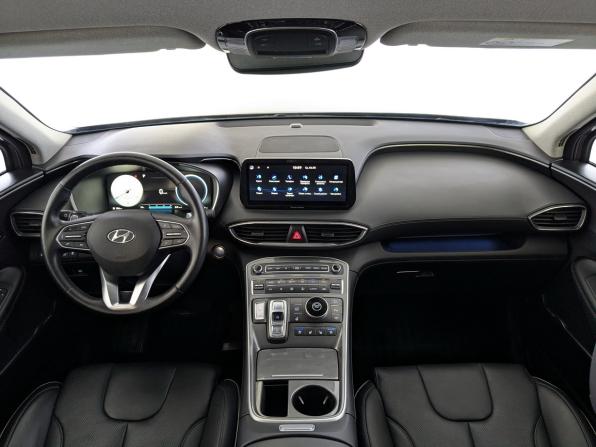 Hyundai Santa Fe IV Рестайлинг с пробегом 2022 года, цена 4 200 000 рублей, 36618 км, внедорожник, Автокод Объявления