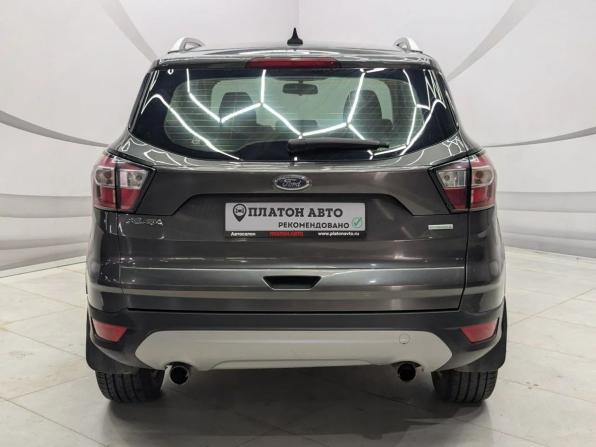 Ford Kuga II Рестайлинг с пробегом 2017 года, цена 1 649 000 рублей, 106471 км, внедорожник, Автокод Объявления
