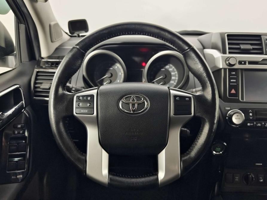 Toyota Land Cruiser Prado 150 Series Рестайлинг 1 Санкт-Петербург  - изображение 17
